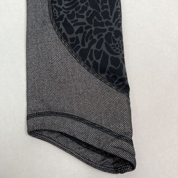 Lululemon Wunder Under Crop Align 23” gray and black multi leggings size 6 Flaws - Picture 6 of 12